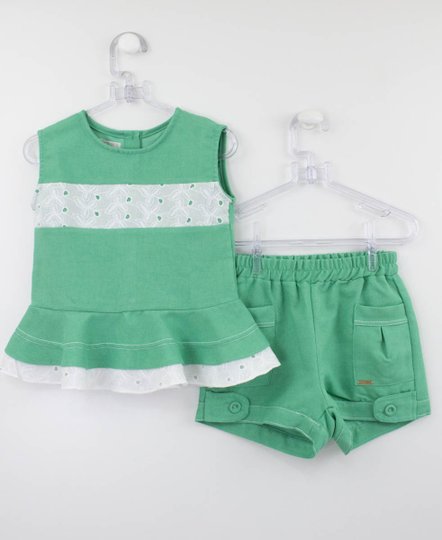 Conjunto Infantil Blusa com Laise e Short Verde Um mais Um